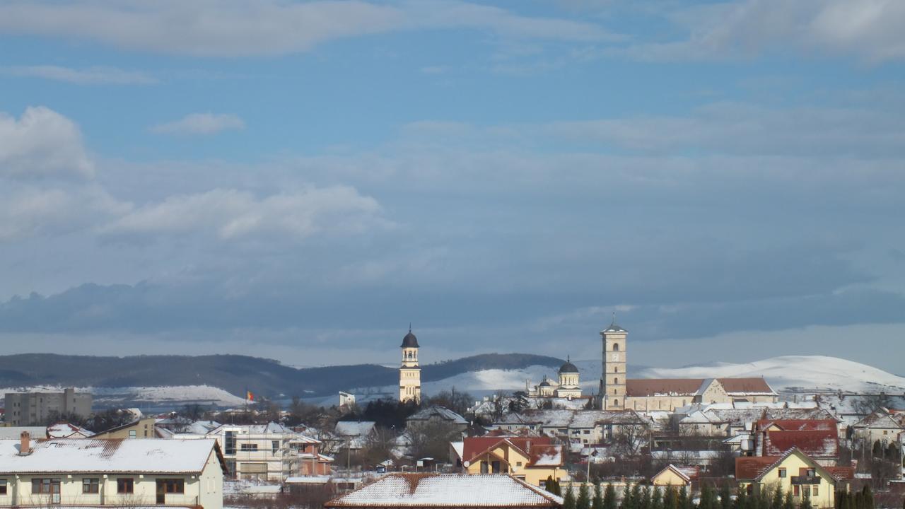 Sara, Alba Алба-Юлия Экстерьер фото